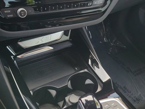 Used 2024 BMW X3 sDrive30i w/ M Sport Package RWD image 15