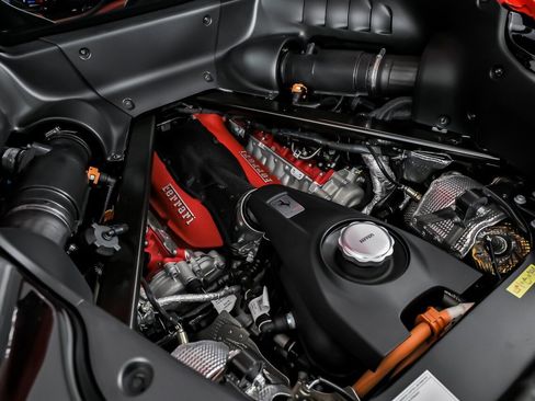 Used 2021 Ferrari SF90 Stradale image 20