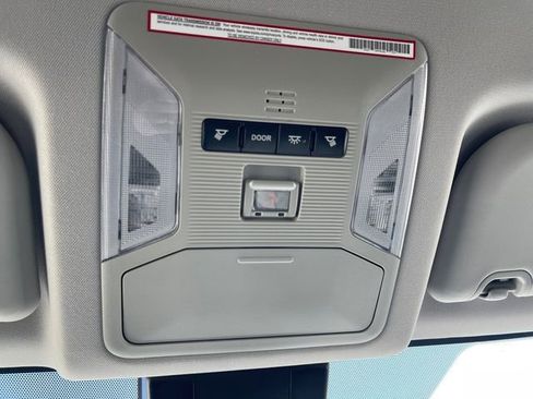 Used 2021 Toyota RAV4 LE w/ Carpet Mat Package (TMS) image 20