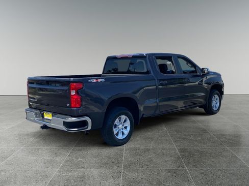 Used 2023 Chevrolet Silverado 1500 LT w/ Protection Package AWD/4WD image 5