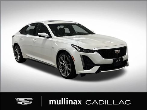 Used 2021 Cadillac CT5 Sport image 1