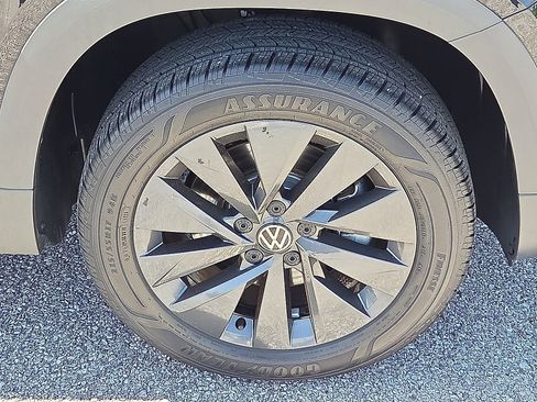 Used 2023 Volkswagen Taos S w/ IQ Drive S Package FWD image 7