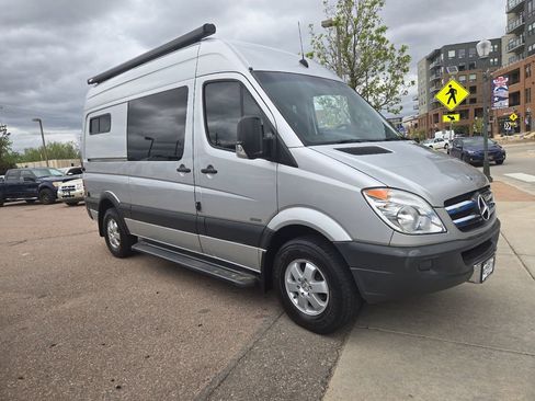Used 2013 Mercedes-Benz Sprinter 2500 image 14