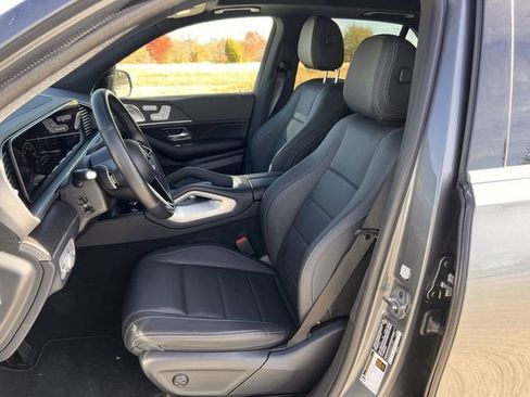 Used 2025 Mercedes-Benz GLE 450e 4MATIC image 25