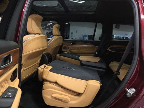 New 2026 Jeep Grand Cherokee L Summit AWD/4WD image 47