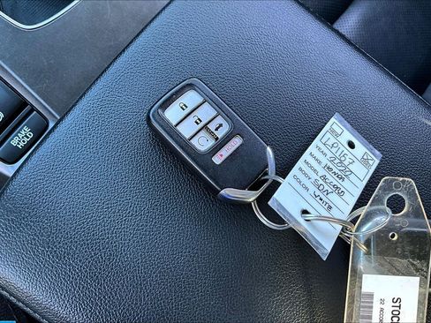Used 2022 Honda Accord Sport Special Edition image 10