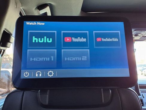 Used 2023 Chevrolet Suburban High Country w/ Max Trailering Package image 16