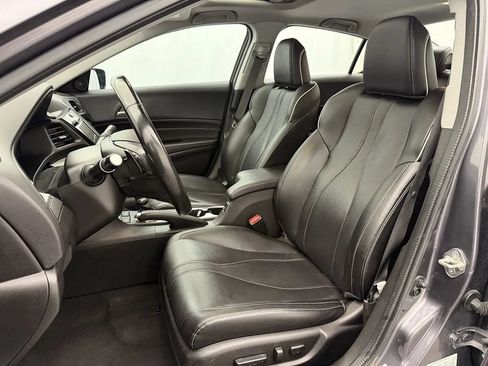 Used 2019 Acura ILX FWD image 10