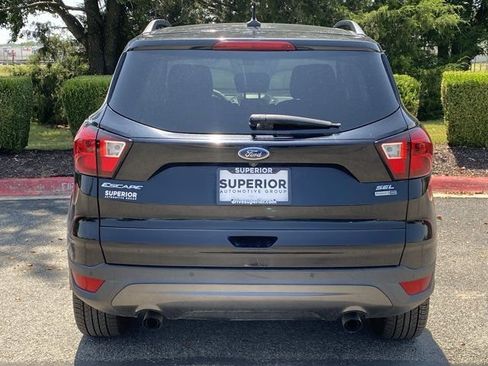 Used 2019 Ford Escape SEL AWD/4WD image 5