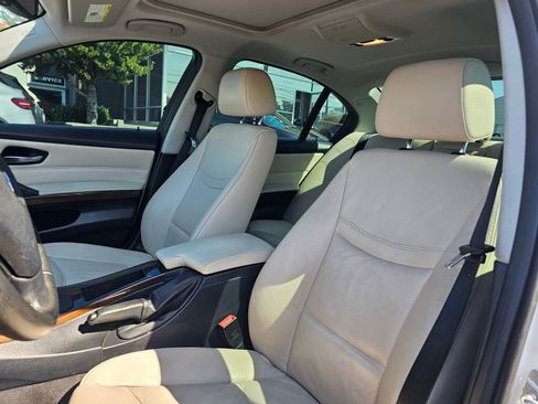 Used 2011 BMW 335i Sedan image 18