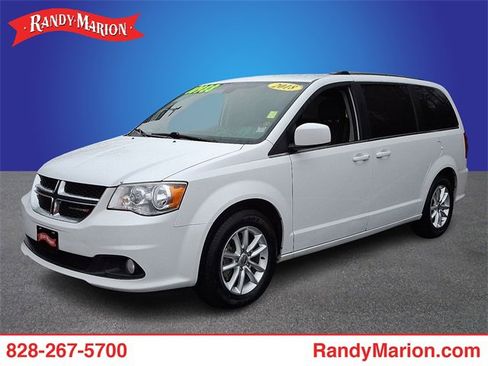 Used 2018 Dodge Grand Caravan SXT image 1