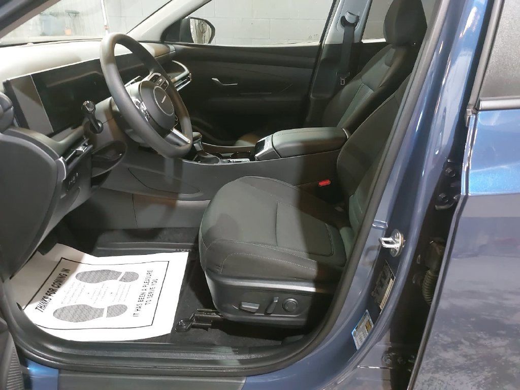 Certified 2025 Hyundai Tucson SEL FWD image 15