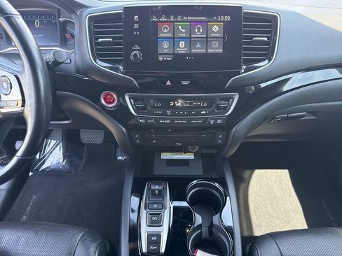 Used 2020 Honda Pilot Black Edition image 38