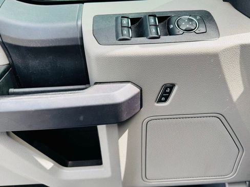 Used 2020 Ford F150 XL w/ Equipment Group 101A Mid image 9