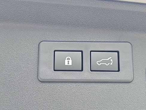 Certified 2026 Subaru Outback Premium AWD/4WD image 16