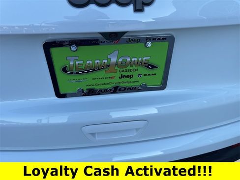 New 2026 Jeep Compass Latitude image 24