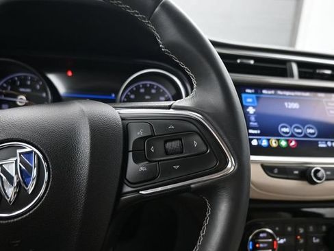 Used 2022 Buick Encore GX Select FWD image 17