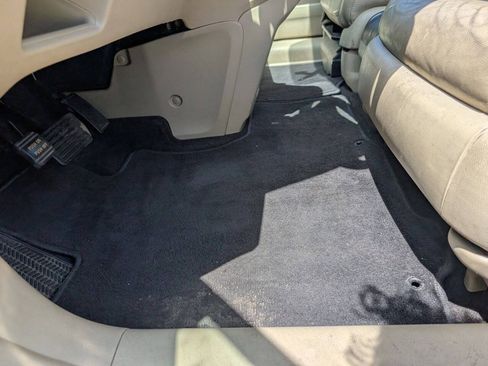 Used 2011 Honda CR-V EX-L image 24