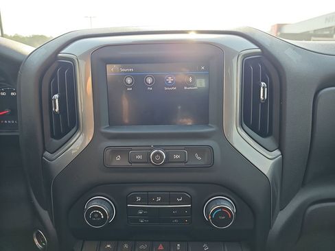 Used 2024 Chevrolet Silverado 1500 Custom Trail Boss image 25