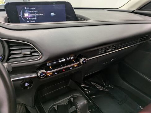Used 2023 MAZDA CX-30 AWD 2.5 S w/ Preferred Package image 12