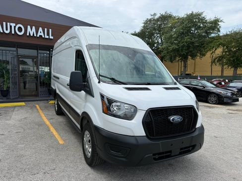 Used 2023 Ford Transit 250 148 High Roof Extended RWD image 3