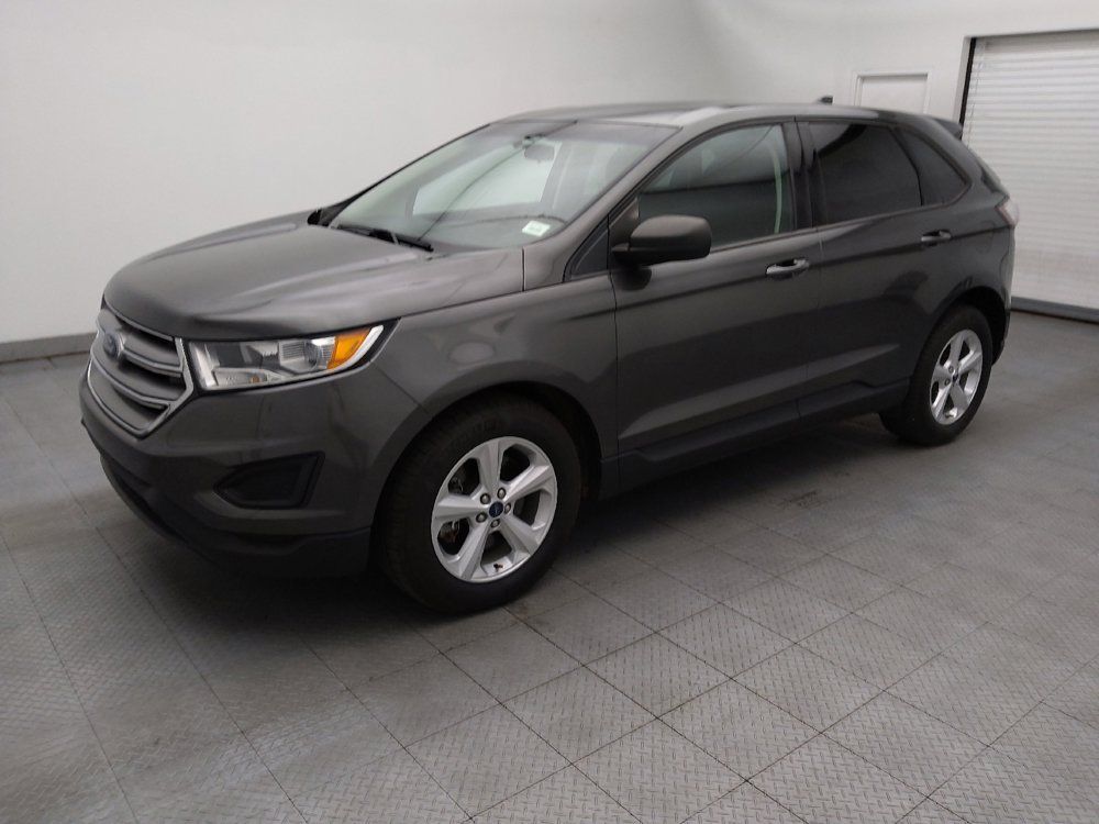 Used 2017 Ford Edge SE AWD/4WD image 2