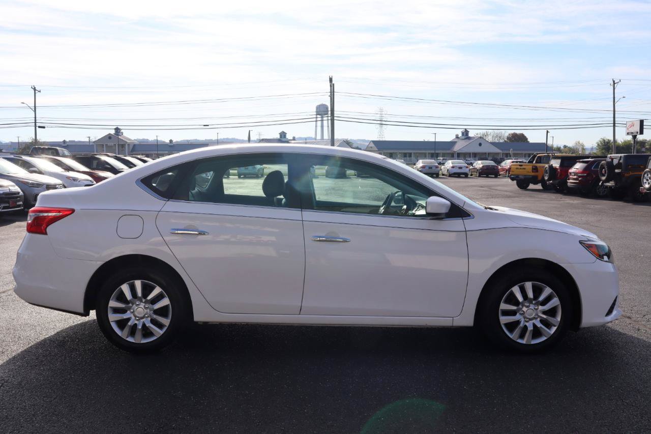 Used 2019 Nissan Sentra S FWD image 6