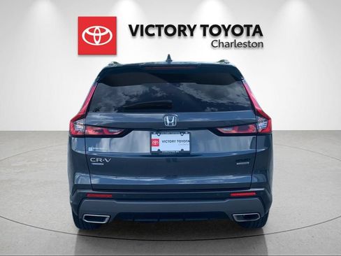 Used 2025 Honda CR-V Sport Touring image 4