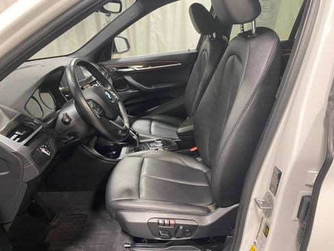 Used 2021 BMW X1 xDrive28i w/ Convenience Package image 13