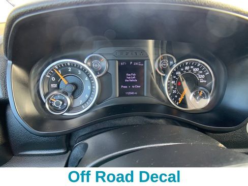 Used 2020 RAM 2500 Tradesman w/ Chrome Appearance Group AWD/4WD image 17