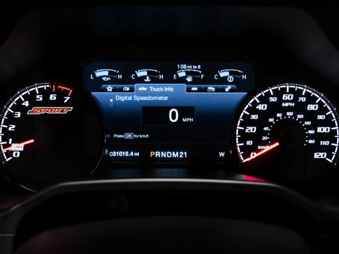 Used 2016 Ford F150 Lariat w/ Equipment Group 502A Luxury AWD/4WD image 24