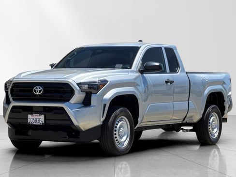 Used 2025 Toyota Tacoma SR RWD image 8