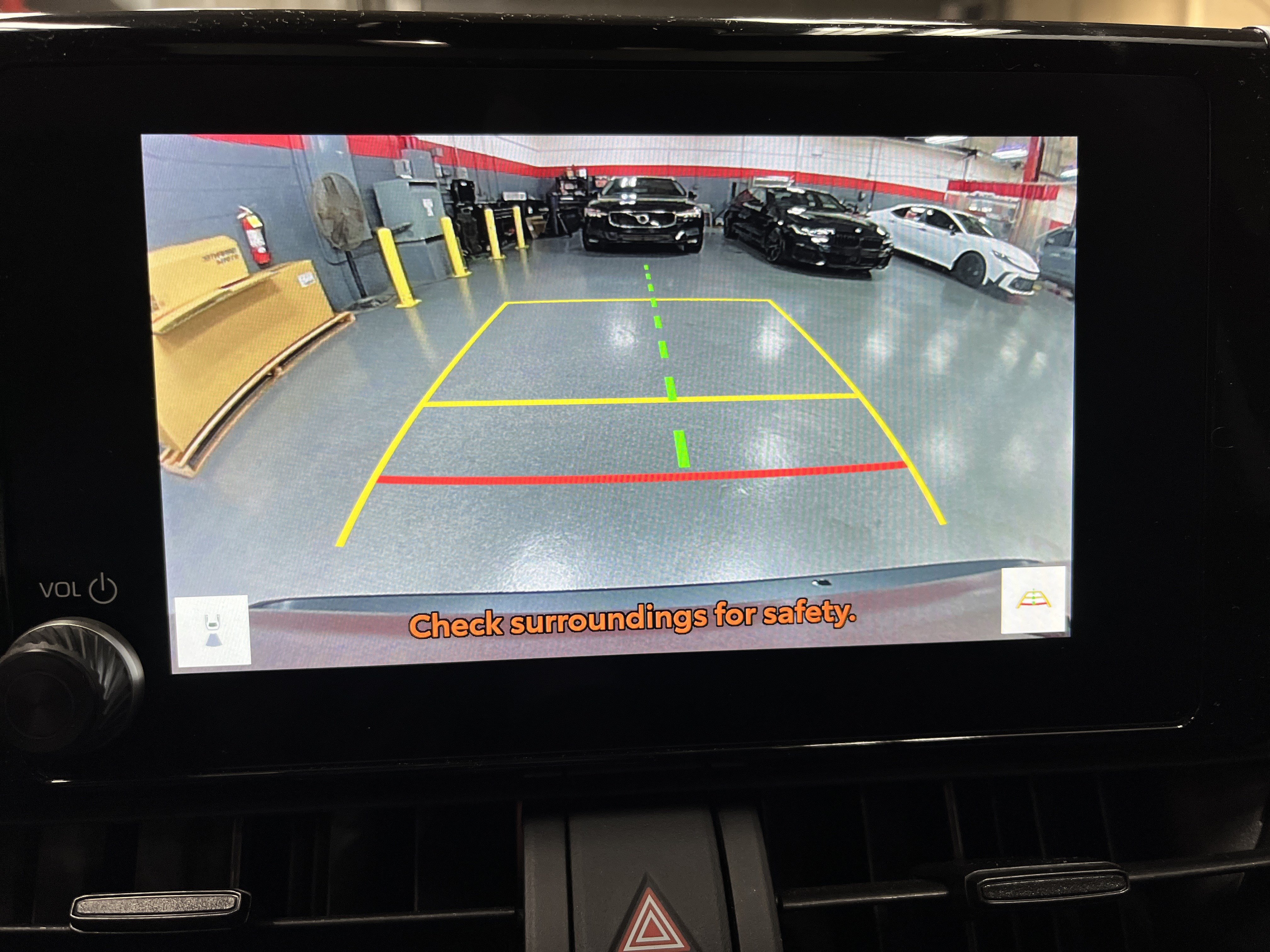 Used 2025 Toyota RAV4 XLE w/ Convenience Package AWD/4WD image 9