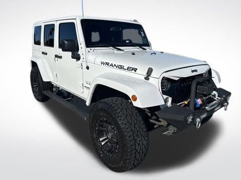 Used 2017 Jeep Wrangler Unlimited Sahara w/ Dual Top Group image 8