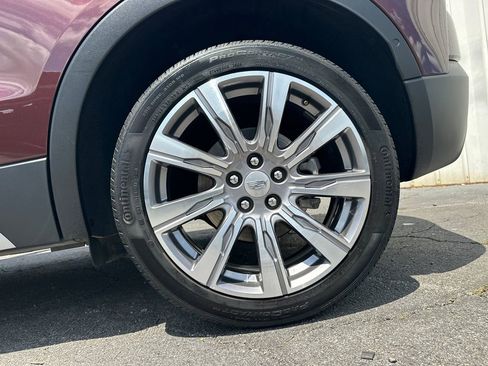 Certified 2022 Cadillac XT4 Premium Luxury w/ Enhanced Visibility Package FWD image 19