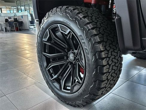 New 2025 Chevrolet Silverado 1500 RST image 27