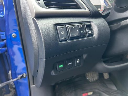 Used 2014 Nissan Sentra SR image 56