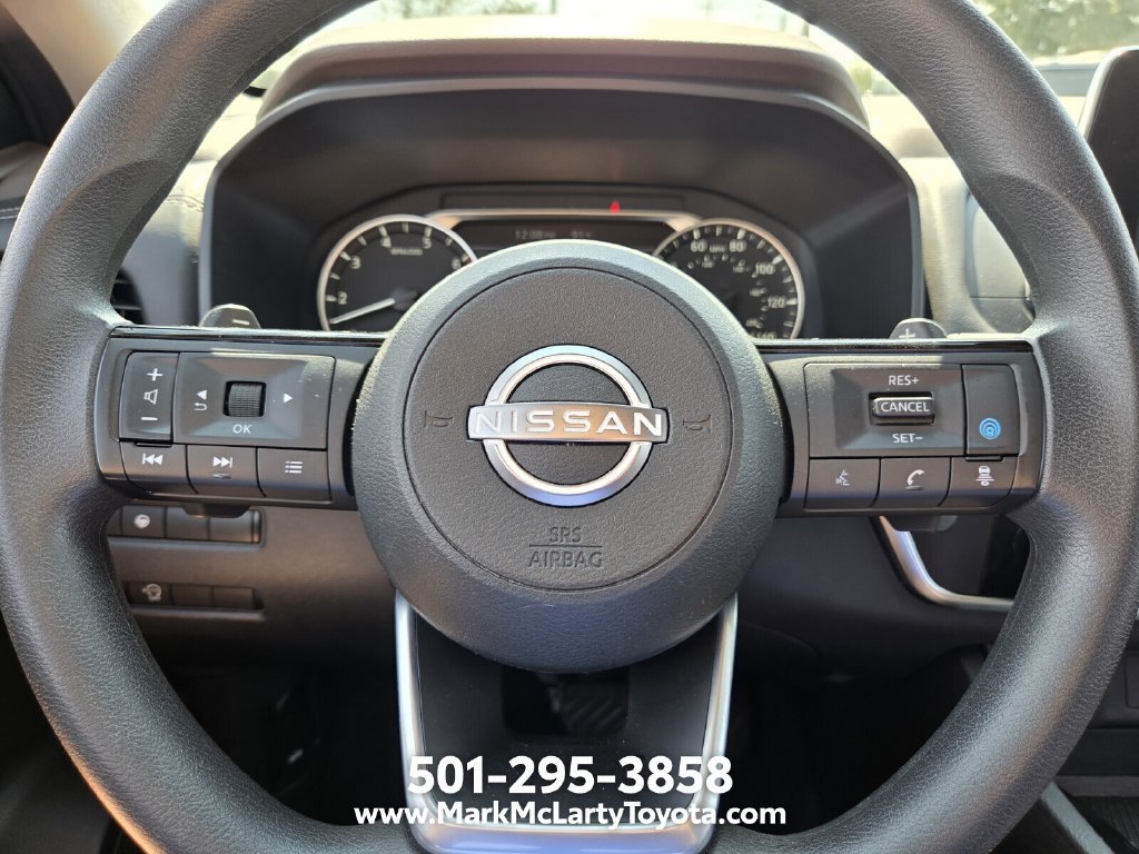 Used 2023 Nissan Rogue SV FWD image 20