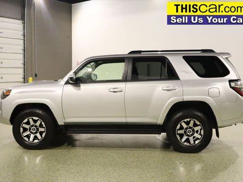 Used 2021 Toyota 4Runner TRD Off-Road AWD/4WD image 5