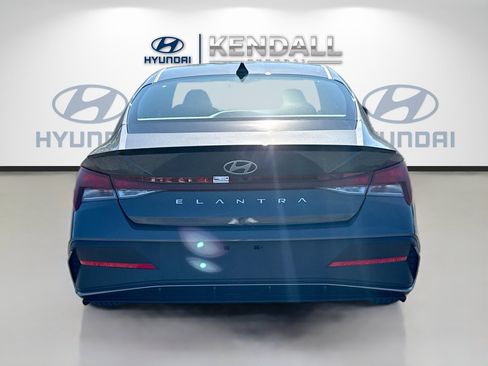 New 2026 Hyundai Elantra Sport image 5
