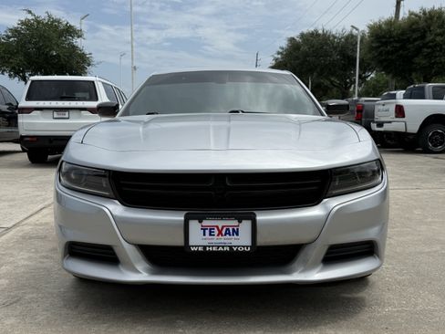 Used 2023 Dodge Charger SXT RWD image 10