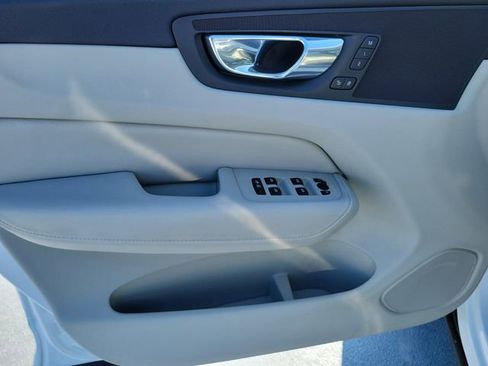 Used 2018 Volvo XC60 T6 Inscription w/ Luxury Seat Package image 23