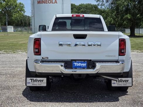 New 2026 RAM 3500 Tradesman AWD/4WD image 5