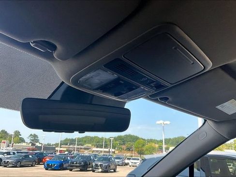 Used 2019 Honda Pilot Touring image 24