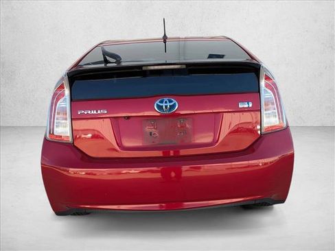Used 2015 Toyota Prius Two image 6
