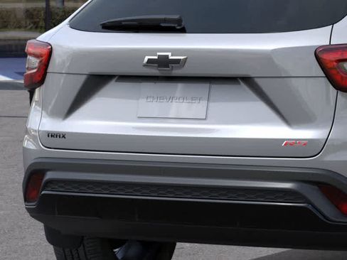New 2026 Chevrolet Trax RS w/ Driver Confidence Package image 14