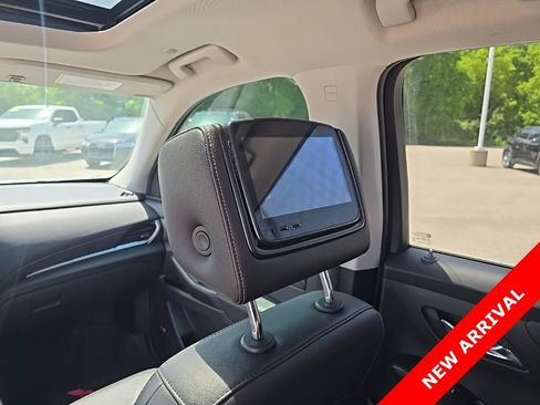 Used 2020 Chevrolet Traverse Premier w/ LPO, Midnight Edition AWD/4WD image 10