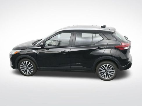 Used 2024 Nissan Kicks SV FWD image 29
