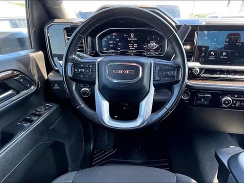 Used 2024 GMC Sierra 2500 SLE AWD/4WD image 11
