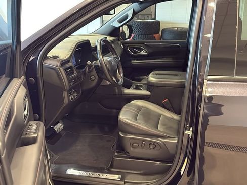 Used 2022 Chevrolet Tahoe RST w/ Luxury Package image 23